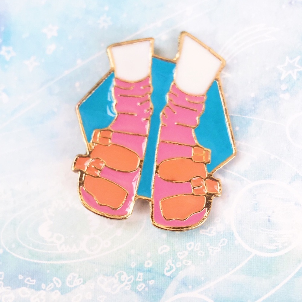 ✨ Sandal Pin ✨ - Picture 3 of 5